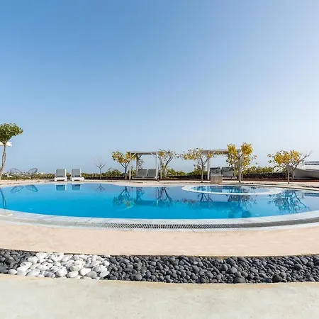 Ξενοδοχείο με διαμερίσματα Santorini Mesotopos 3*