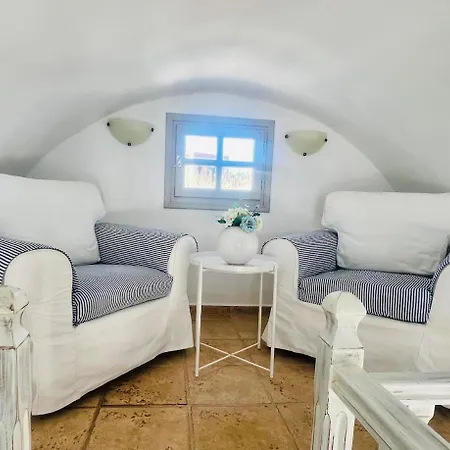 Ξενοδοχείο με διαμερίσματα Santorini Mesotopos Φηρά