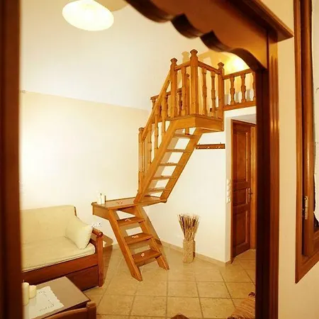 Santorini Mesotopos Φηρά